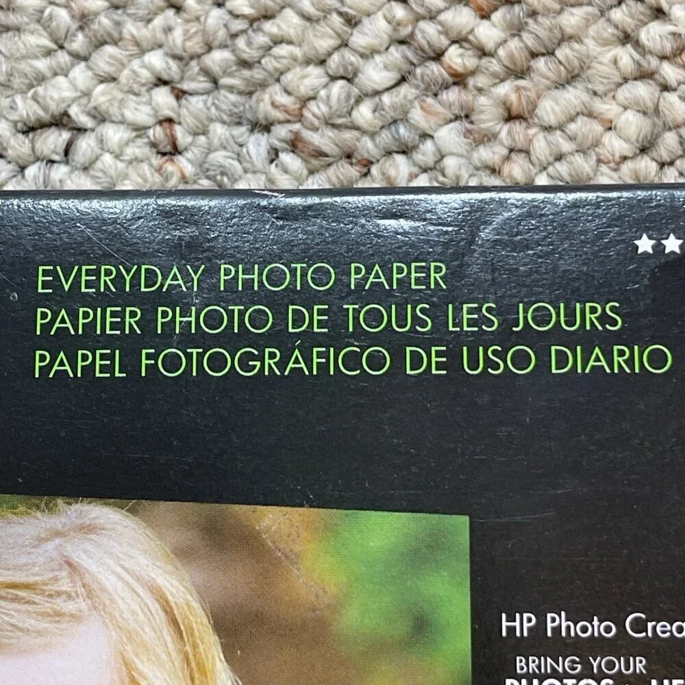 NIB HP cr759a Everyday Photo Paper Glossy 4x6, 100 Sheets